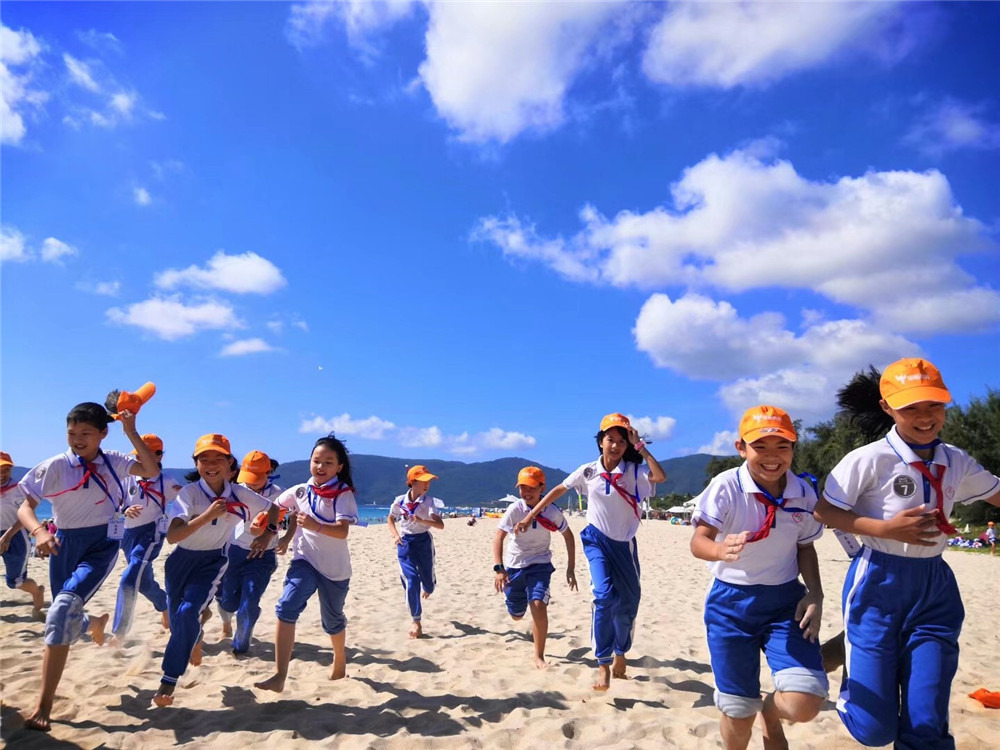 2600名五指山学校师生开展研学旅行 徜徉海洋知识-活动赛事-最新资讯