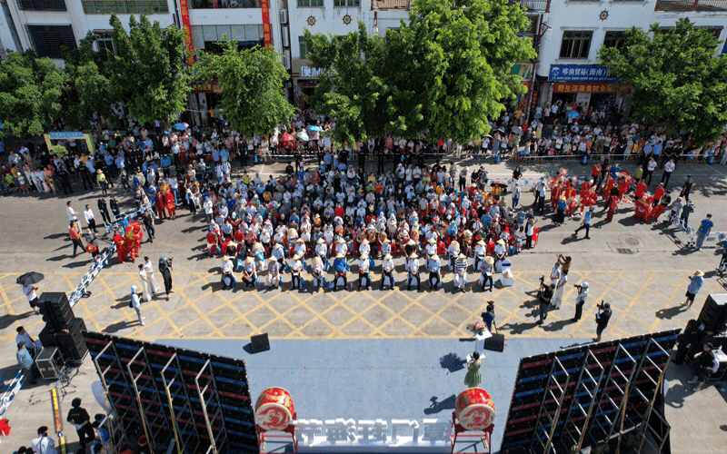 1632705296131021669.gif 动图1.gif